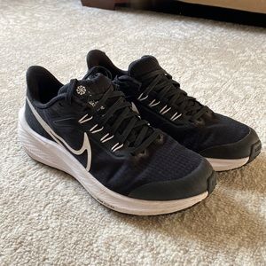 Nike Air Zoom Pegasus size 4.5